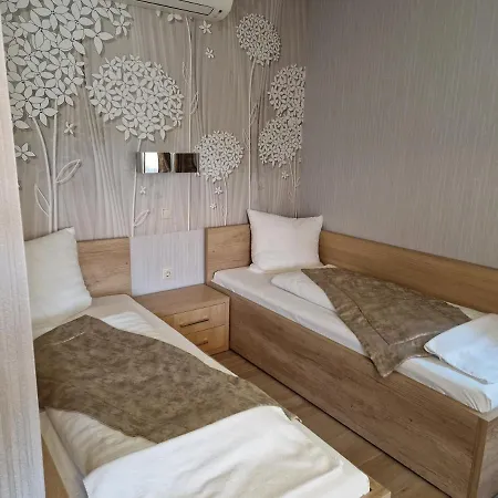 Csalanosi Vendeghaz 3*